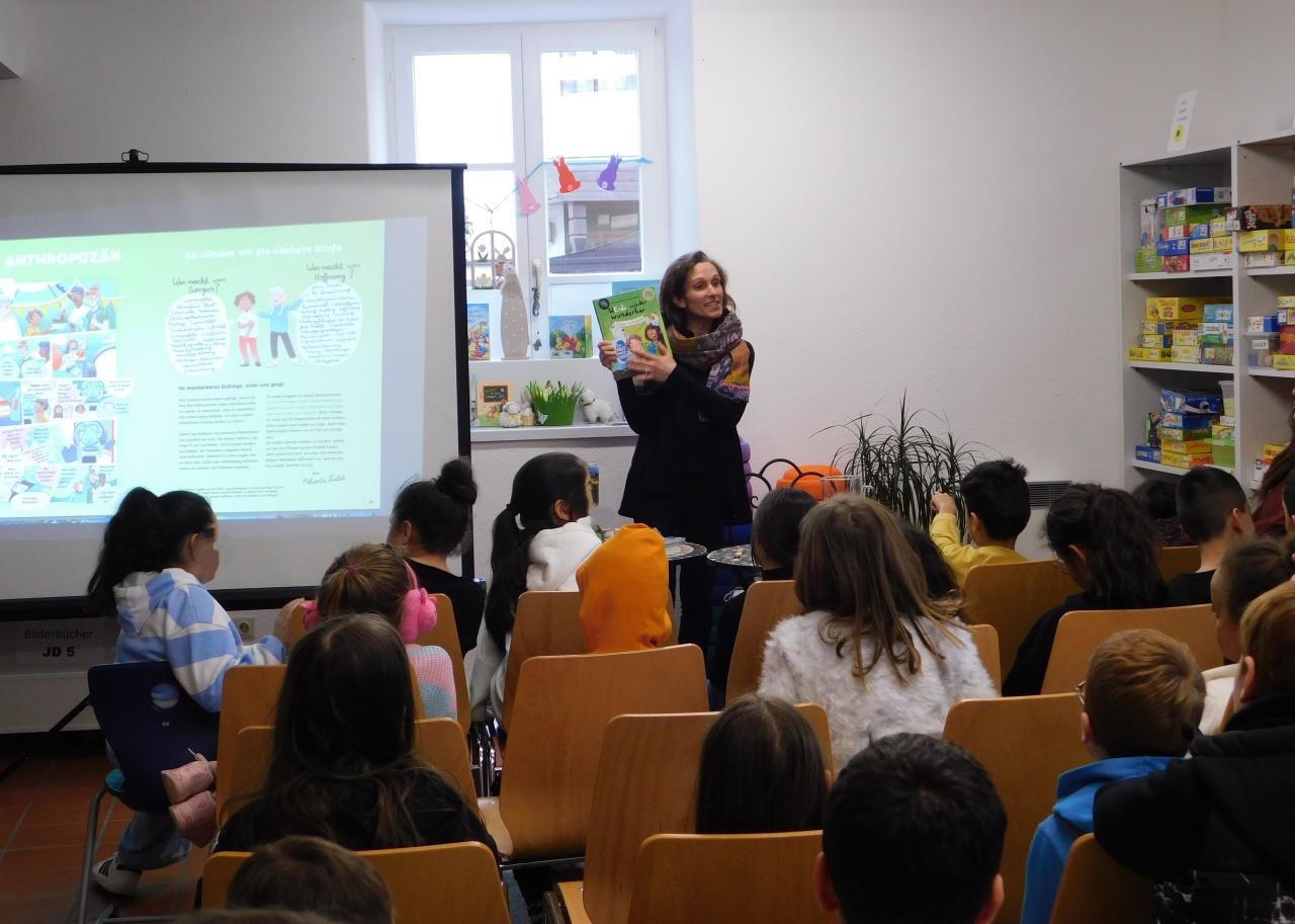 Lesung von Melanie Laibl in Imst (c) Hanna Stolze Stadtbücherei Imst